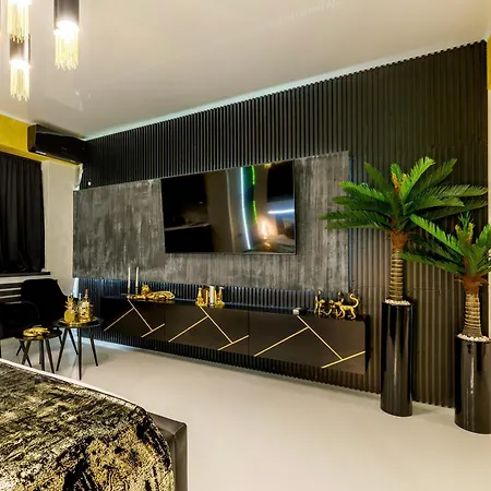 Buildings Apartment *